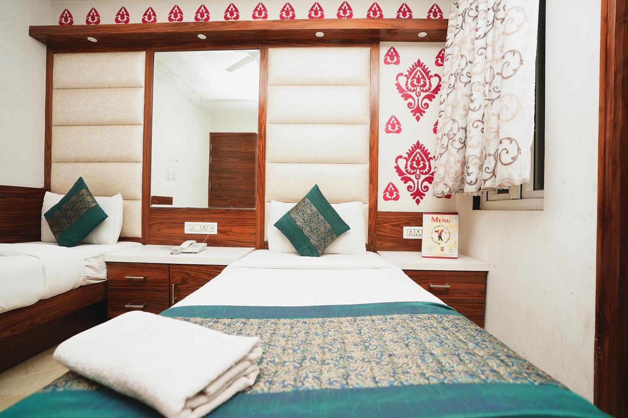 Hotel Kabir Palace Karol Bagh Νέο Δελχί Εξωτερικό φωτογραφία