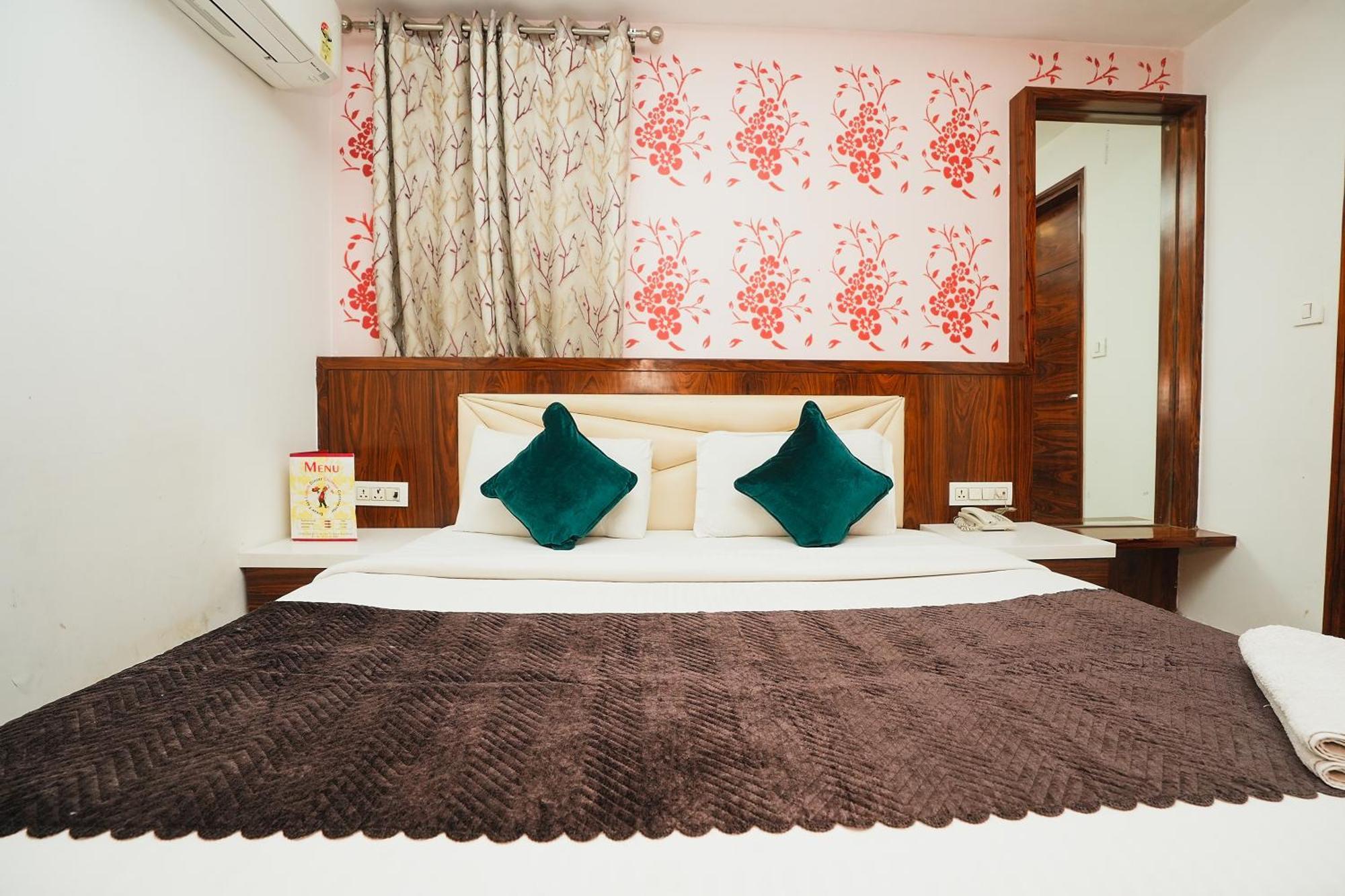 Hotel Kabir Palace Karol Bagh Νέο Δελχί Εξωτερικό φωτογραφία
