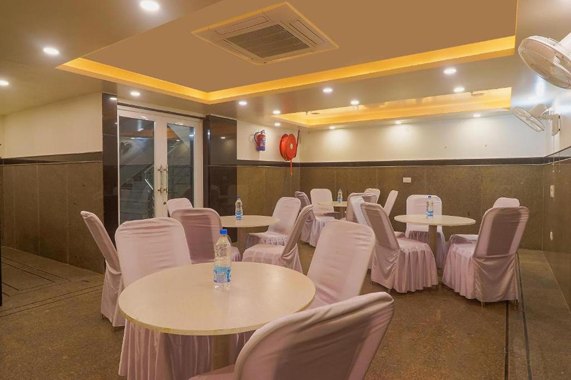 Hotel Kabir Palace Karol Bagh Νέο Δελχί Εξωτερικό φωτογραφία
